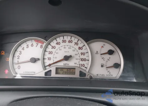 2008 Toyota Corolla S z USA, uszkodzony, nr VIN 1NXBR32E38Z953150